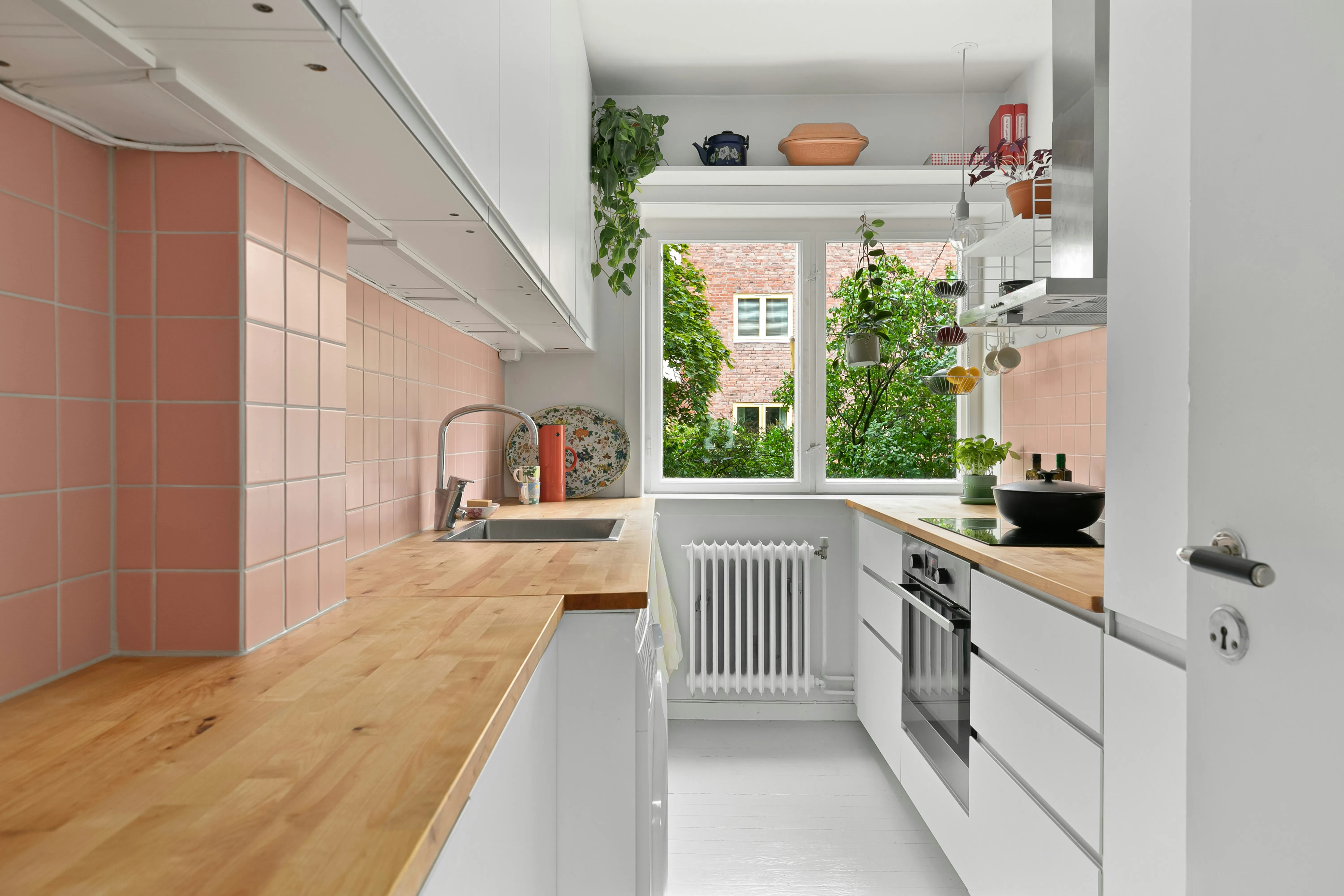 Parallel Kitchen